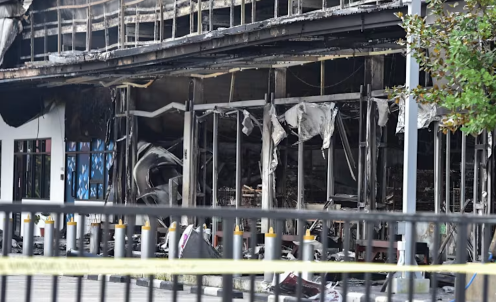  Khủng bố cho 11 trạm xăng nổ tung trong vòng 40 phút tại miền Nam Thái Lan - ảnh 2