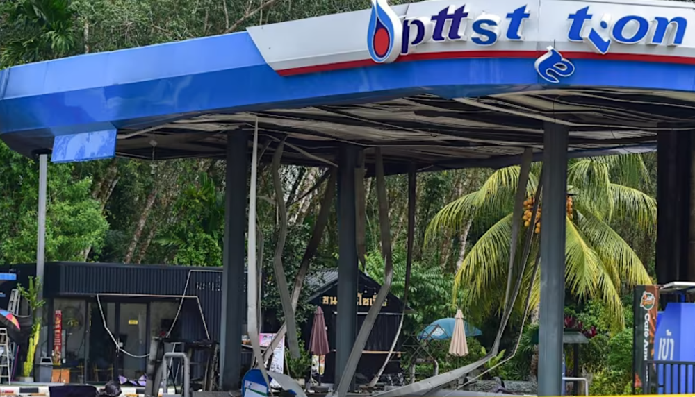  Khủng bố cho 11 trạm xăng nổ tung trong vòng 40 phút tại miền Nam Thái Lan - ảnh 1