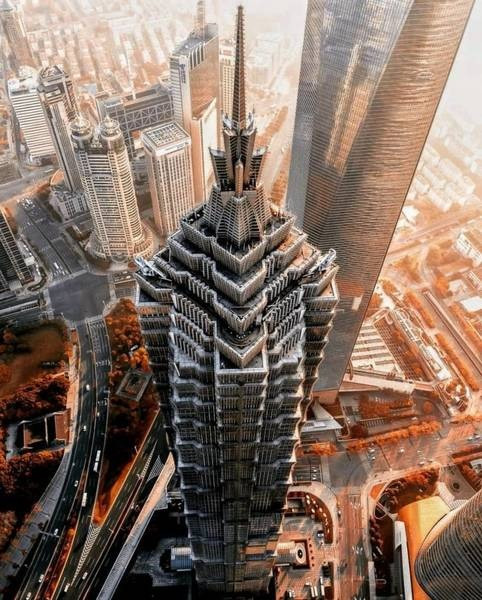 Tháp chọc trời 88 tầng từng là tòa nhà cao nhất đất nước tỷ dân, không gian thông tầng gây ‘chóng mặt’- Ảnh 3.