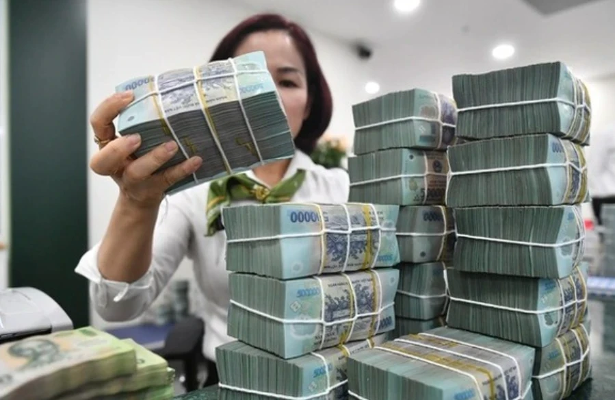 Tiền đang chảy vào đâu?