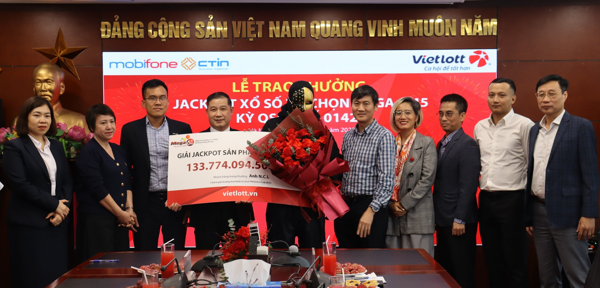 Vietlott phát thông báo quan trọng đến những người trúng thưởng trên 70 tỷ đồng