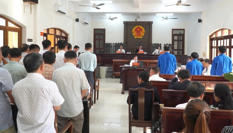 Tuyên án 7 năm tù đối với một cựu Chủ tịch UBND huyện - ảnh 1