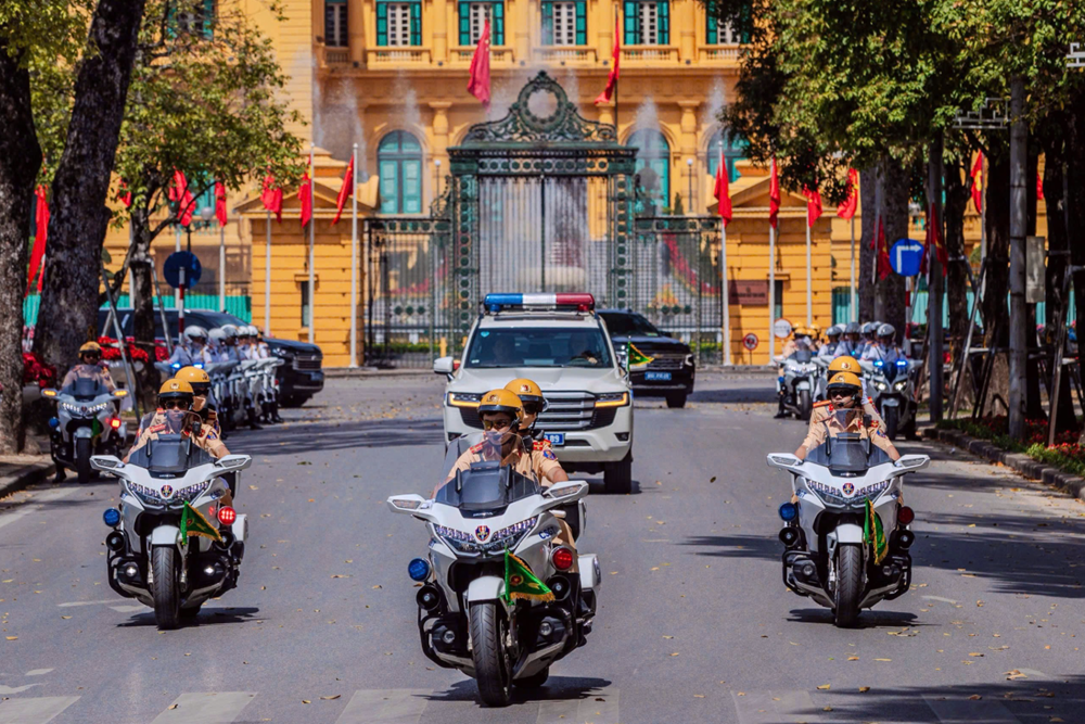 Chi tiết lịch cấm đường, hạn chế xe ở Hà Nội để phục vụ Đại hội Đảng: Người dân lưu ý lộ trình thay thế!