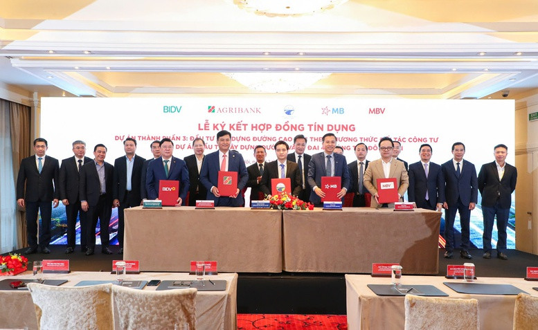 Hình ảnh tại lễ ký kết. Nguồn ảnh: Báo Chính phủ