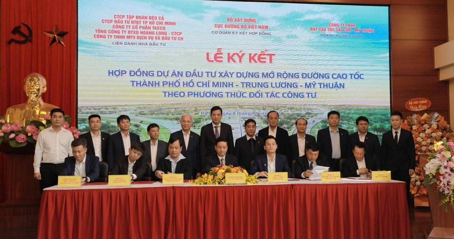 Lễ ký kết giữa liên danh và Cục Đường bộ Việt Nam ngày 8.12.2025