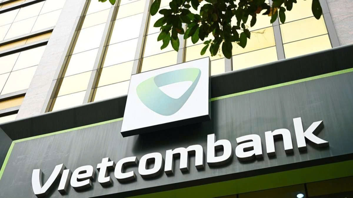 Vietcombank (VCB) phát thông báo quan trọng đến khách hàng dùng thẻ quốc tế