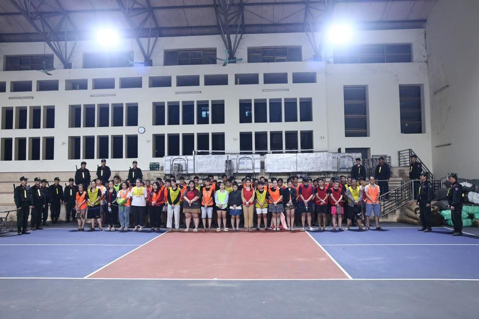 Kiểm tra nhiều cơ sở, bắt 205 người, tạm giữ 10 máy tính, 25 điện thoại - ảnh 1