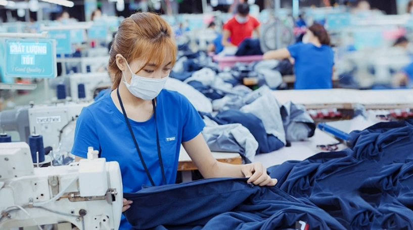 Nền kinh tế số 1 Đông Nam Á rót hơn 157.000 tỷ đồng ‘tái sinh’ công ty dệt may Nhà nước, Việt Nam có lo mất thị phần? - ảnh 3