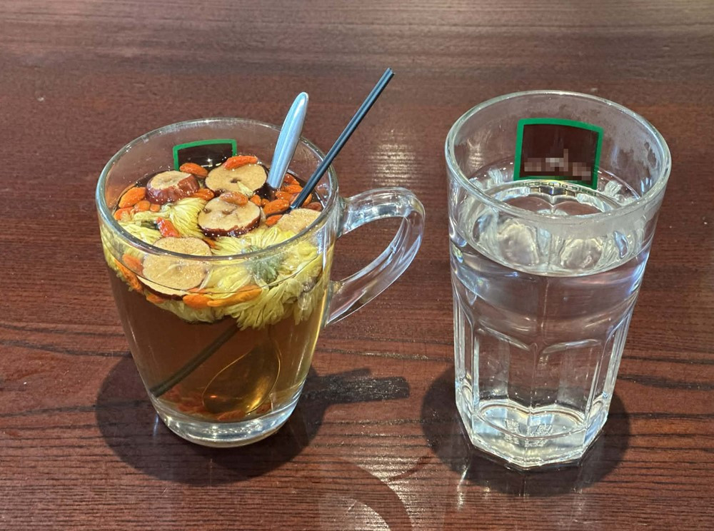 Nghiên cứu trên 180.000 người cho thấy: Uống kết hợp những loại nước này giúp bạn sống thọ hơn - ảnh 2