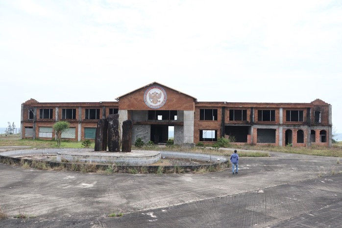 Cảnh nhếch nhác, lãng phí tại dự án resort ven biển, tọa lạc gần sân bay thứ 2 của TP rộng nhất Việt Nam- Ảnh 2.