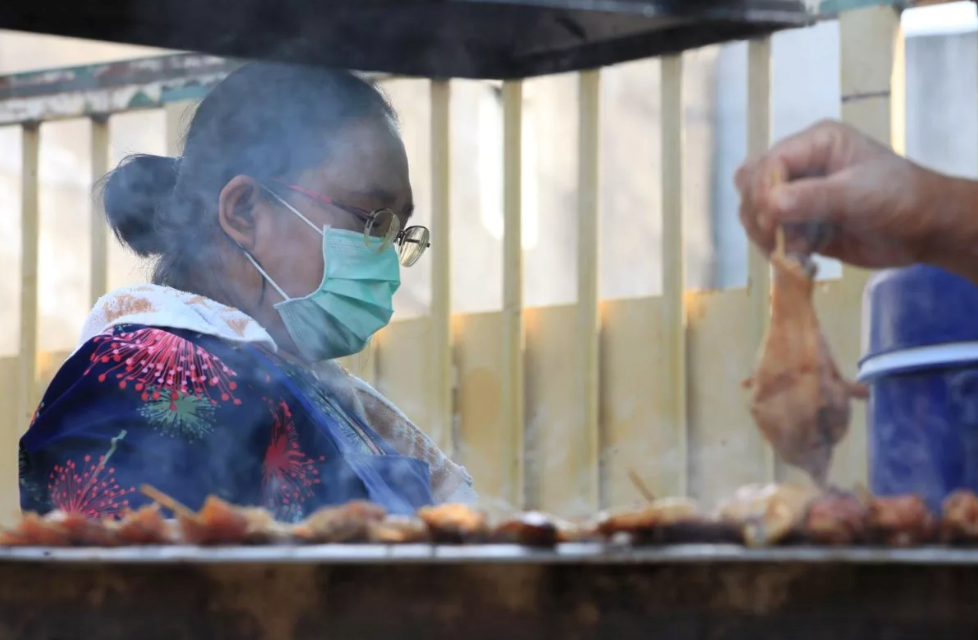 Nền kinh tế lớn thứ 2 Đông Nam Á xóa nợ cho hơn 1,2 triệu người dân - ảnh 1