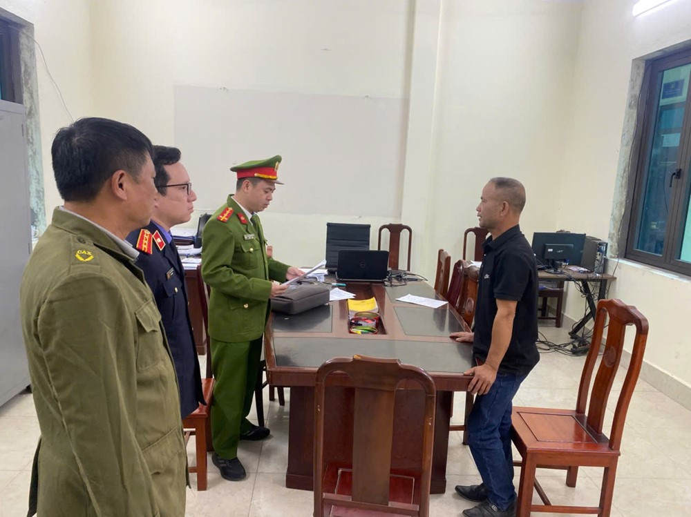 Bắt chủ xưởng Nguyễn Văn Hoài SN 1970 - ảnh 1