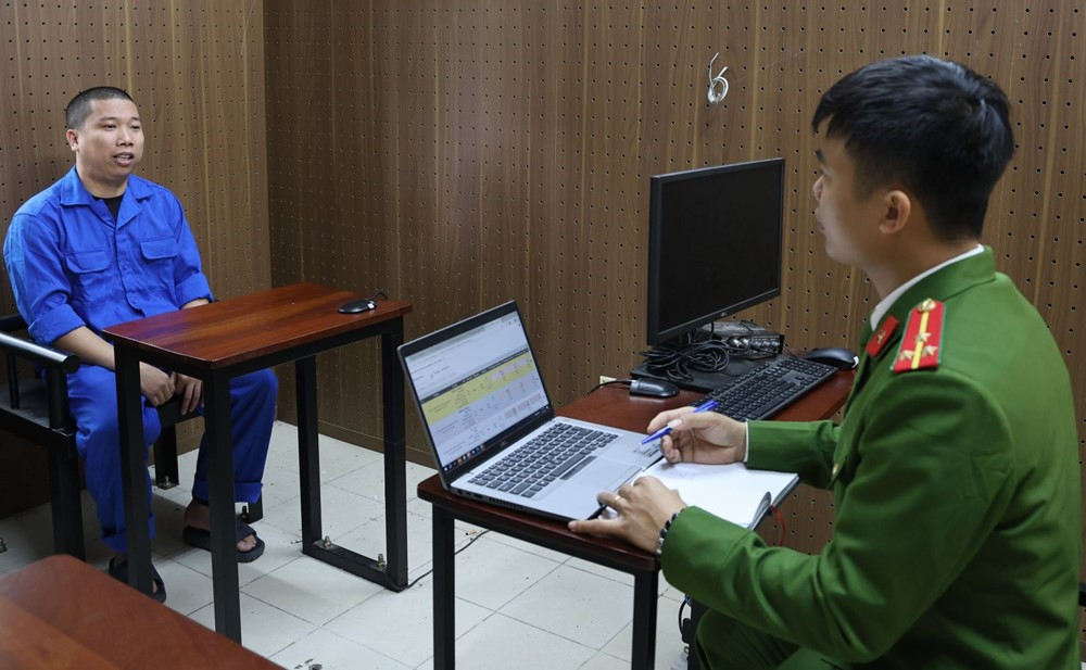 Khởi tố Nguyễn Huy Việt SN 1993 cùng 7 đối tượng nhiều tiền án tiền sự, liên quan đến đường dây cá độ trực tuyến 1.200 tỷ - ảnh 2