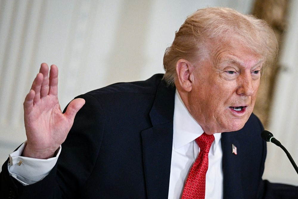 Ông Trump tuyên bố đánh thuế 8 quốc gia châu Âu cản trở Mỹ mua Greenland - ảnh 1