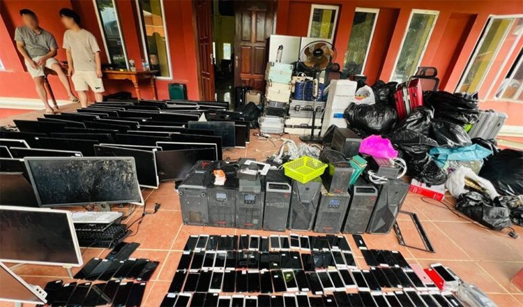 Khám xét 118 địa điểm, bắt giữ gần 5.000 công dân đa quốc gia - ảnh 2