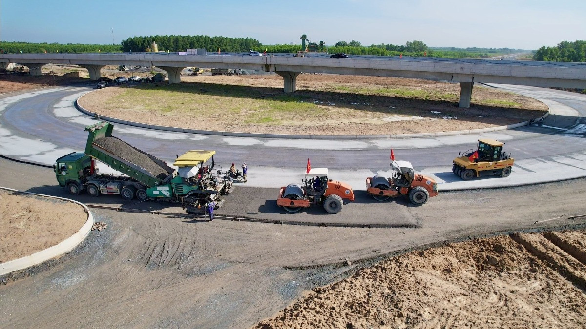 Các trục đường nghìn tỷ kết nối siêu sân bay lớn nhất Việt Nam đang gặp thách thức lớn- Ảnh 3.