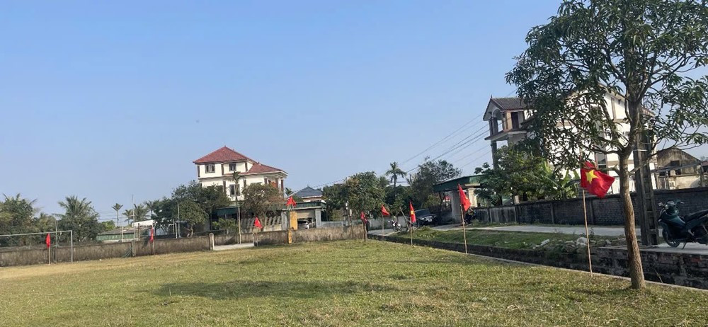 Cả làng Đình Bắc lắp màn hình LED cỡ lớn, sẵn sàng 'tiếp lửa' cho U23 Việt Nam - ảnh 1