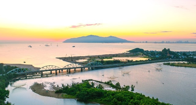 Thành phố rộng nhất Việt Nam sẽ làm tuyến đường ven sông kết nối đến mô hình kinh tế mới của cả nước- Ảnh 1.