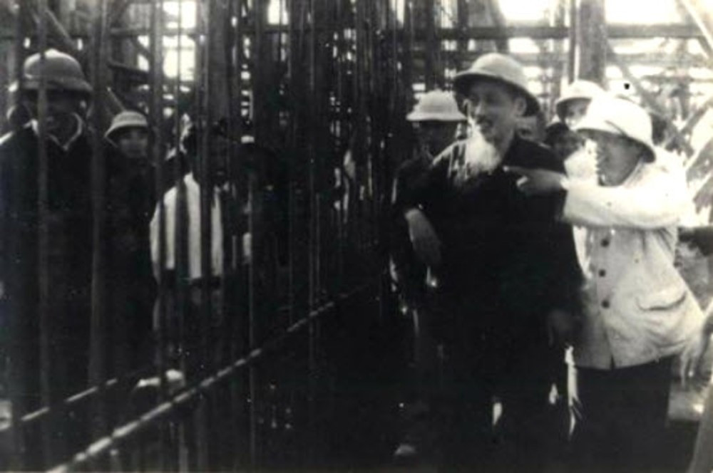 Huy động 30.000 nhân công đào lấp trên 3 triệu m³ đất, Việt Nam đưa công trình trị thủy dài 232km về đích sau 7 tháng khởi công, lập kỷ lục tại miền Bắc - ảnh 2