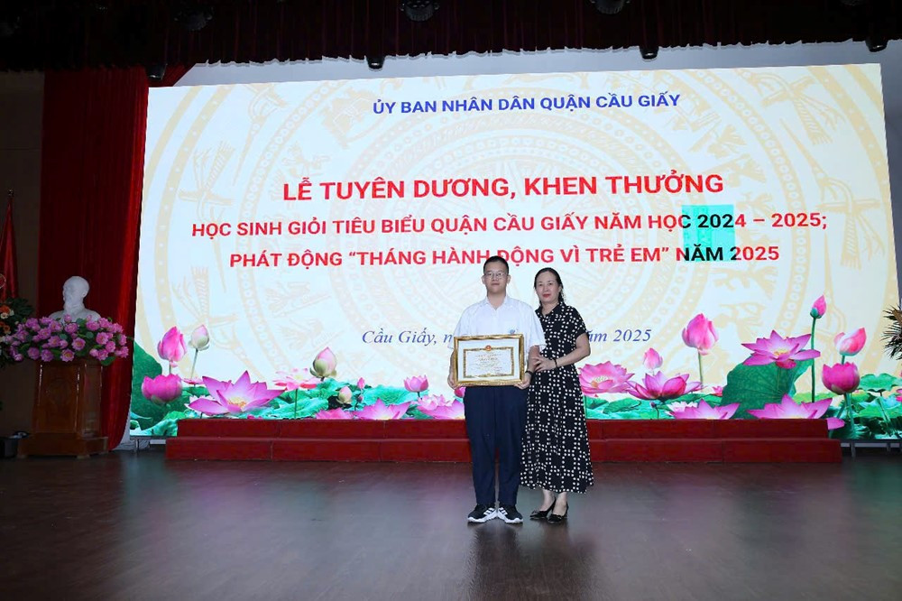 Nam sinh lớp 10 duy nhất giành giải Nhất môn Toán ở kỳ thi HSG quốc gia: 15 tuổi đã có 50 giải thưởng trong nước và quốc tế - ảnh 2