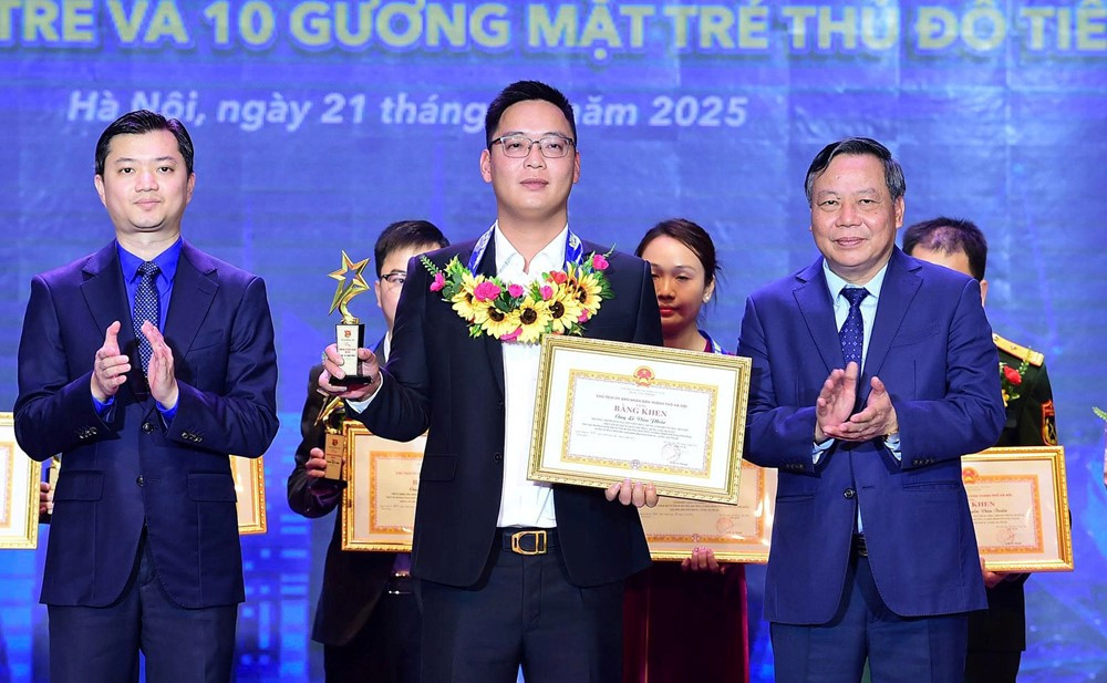 Gia đình có 5 số phận gắn với cách mạng, chàng trai 8X dành tâm huyết phục dựng ký ức, đưa hàng nghìn liệt sĩ 'trở về' - ảnh 1