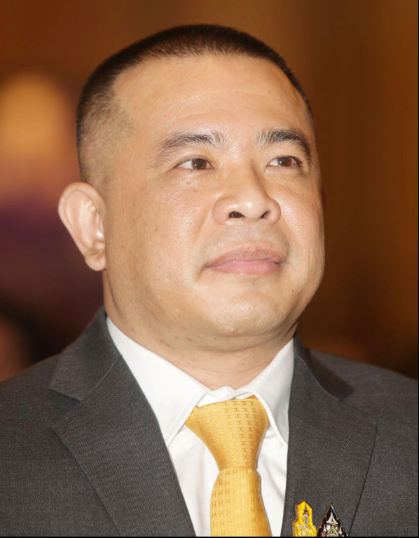 Bắt khẩn cấp cựu Chủ tịch lừa đảo hơn 800 tỷ đồng, nhận mức án gây sốc 1.210 năm tù - ảnh 1