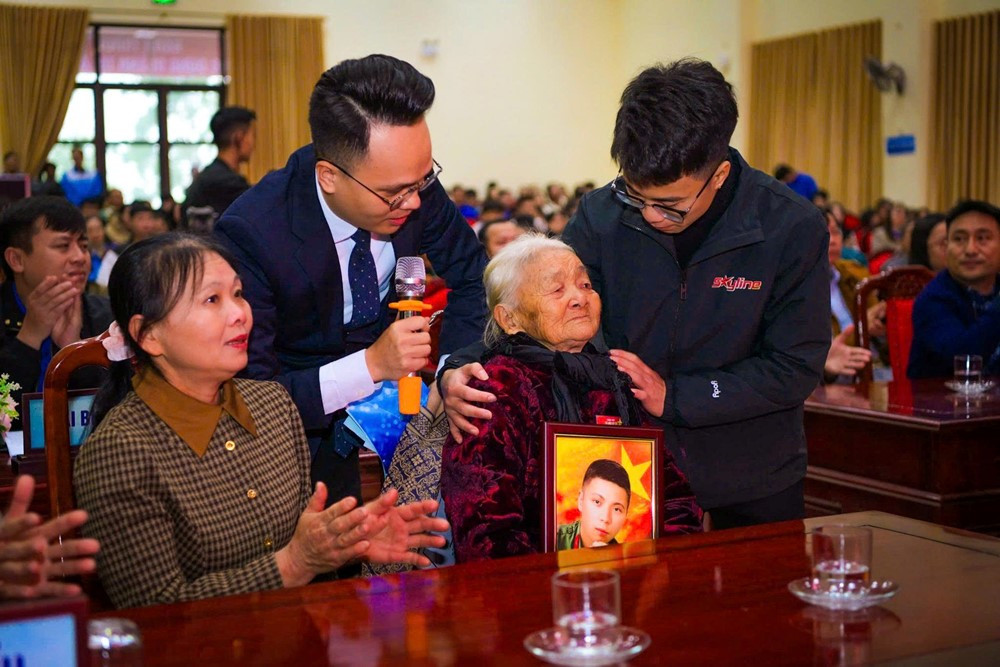 Gia đình có 5 số phận gắn với cách mạng, chàng trai 8X dành tâm huyết phục dựng ký ức, đưa hàng nghìn liệt sĩ 'trở về' - ảnh 3