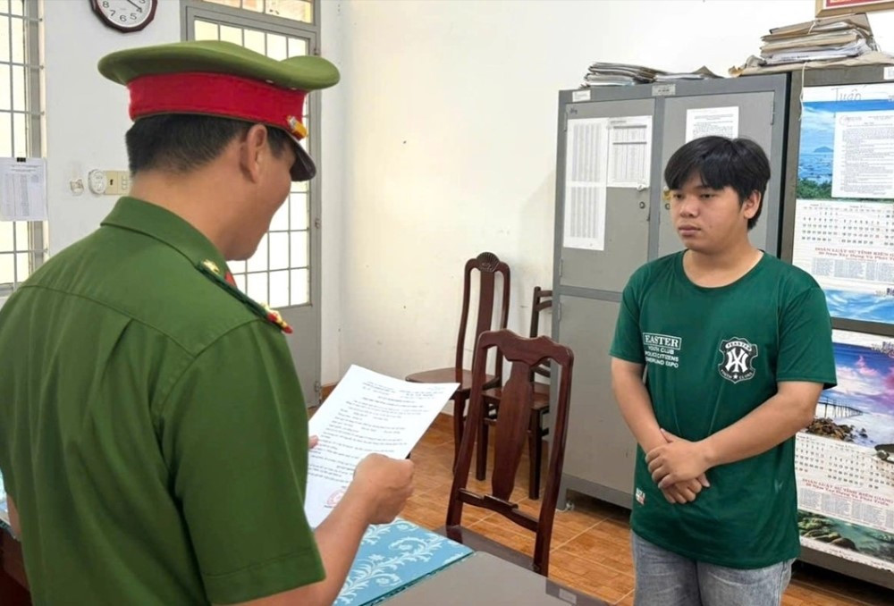 Bắt giữ shipper Trần Chí Vĩ - ảnh 1