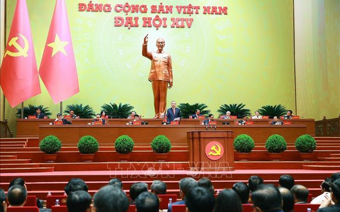 Công bố danh sách 200 ủy viên Trung ương Đảng khóa XIV