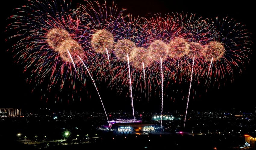 Thông tin quan trọng người dân cần biết khi đi xem trình diễn pháo hoa tại SVĐ Mỹ Đình tối mai - ảnh 1