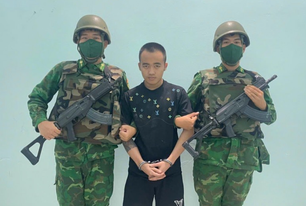 Bắt Nguyễn Thành Đạt SN 2007 khi đang nhập cảnh vào Việt Nam - ảnh 1