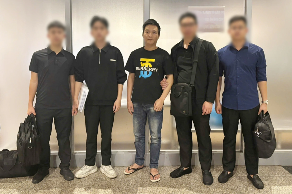 Bắt đối tượng truy nã Thái Vũ Hùng SN 1992 - ảnh 1