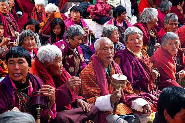 Quốc gia cao nhất thế giới, là nơi cuối cùng phổ cập truyền hình và Internet, được mệnh danh ‘vương quốc hạnh phúc’ vì điều này - ảnh 10