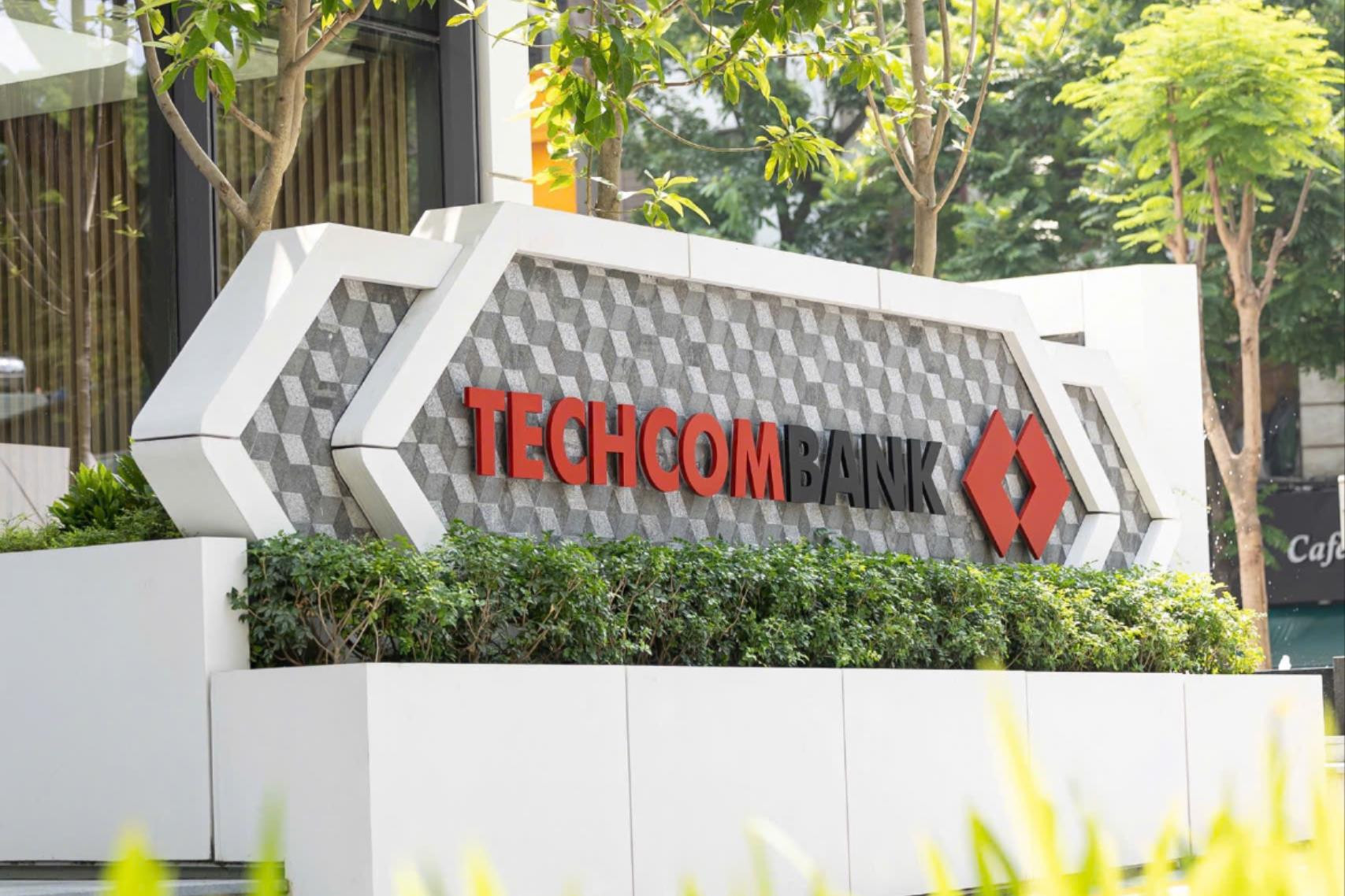 Techcombank điều chuyển, bổ nhiệm nhân sự cấp cao