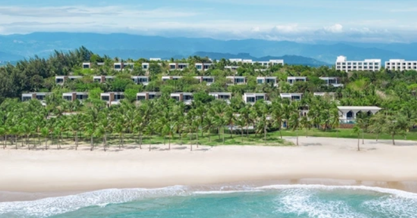 Việt Nam có khu nghỉ dưỡng xuất sắc nhất thế giới, nằm nép mình bên vịnh biển tự nhiên nguyên sơ hiếm có