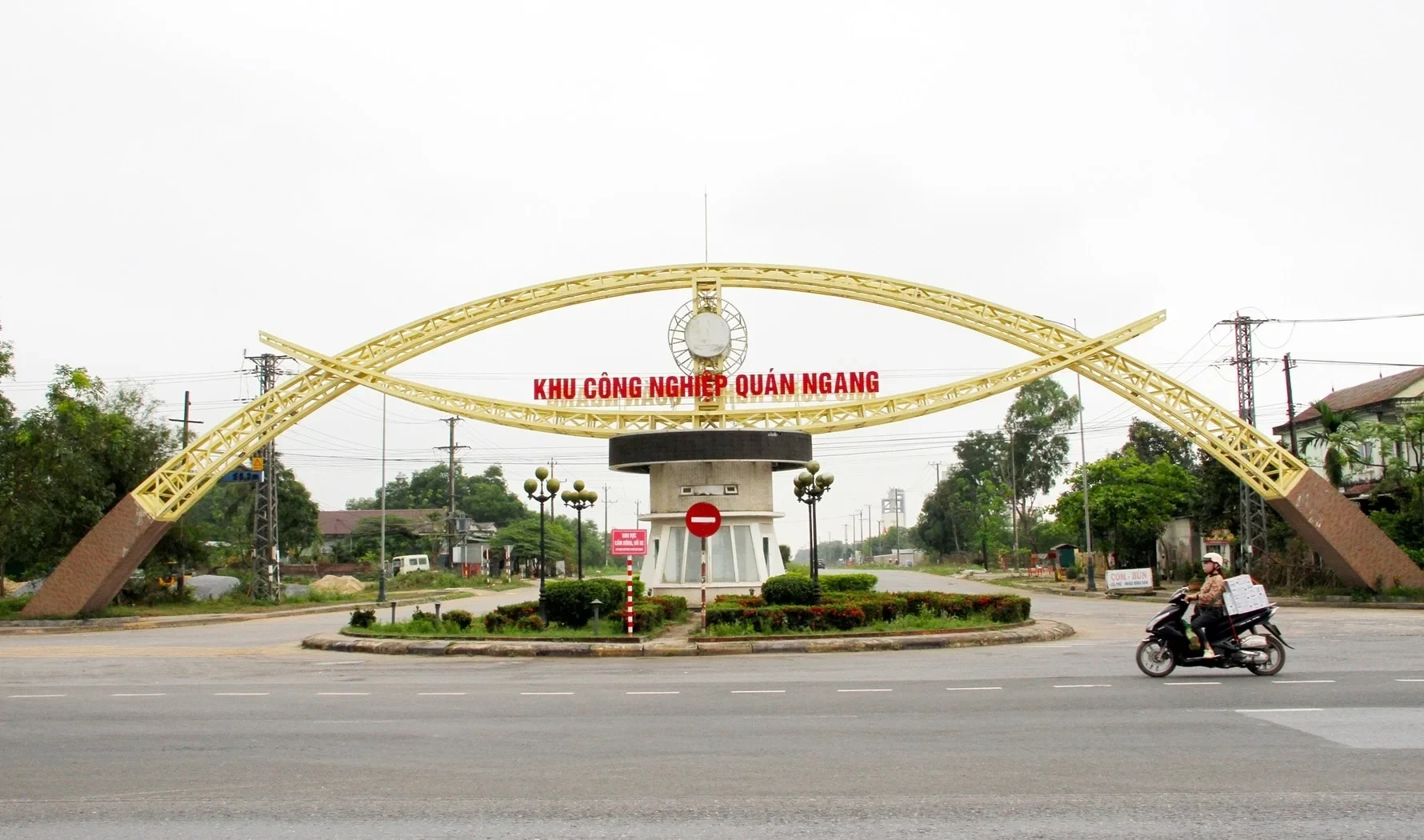 kcn-quan-ngang-1524.jpg(1).webp