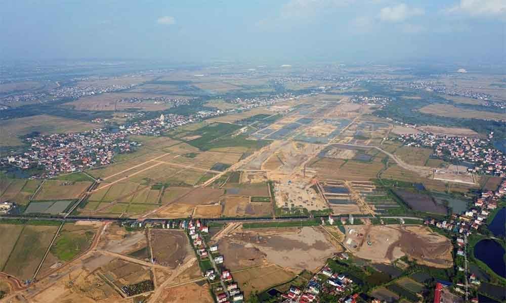 Hình ảnh khu vực xây dựng sân bay Gia Bình ngày 28/12. Nguồn ảnh: Báo Bắc Ninh Hình ảnh khu vực xây dựng sân bay Gia Bình ngày 28/12. Nguồn ảnh: Báo Bắc Ninh