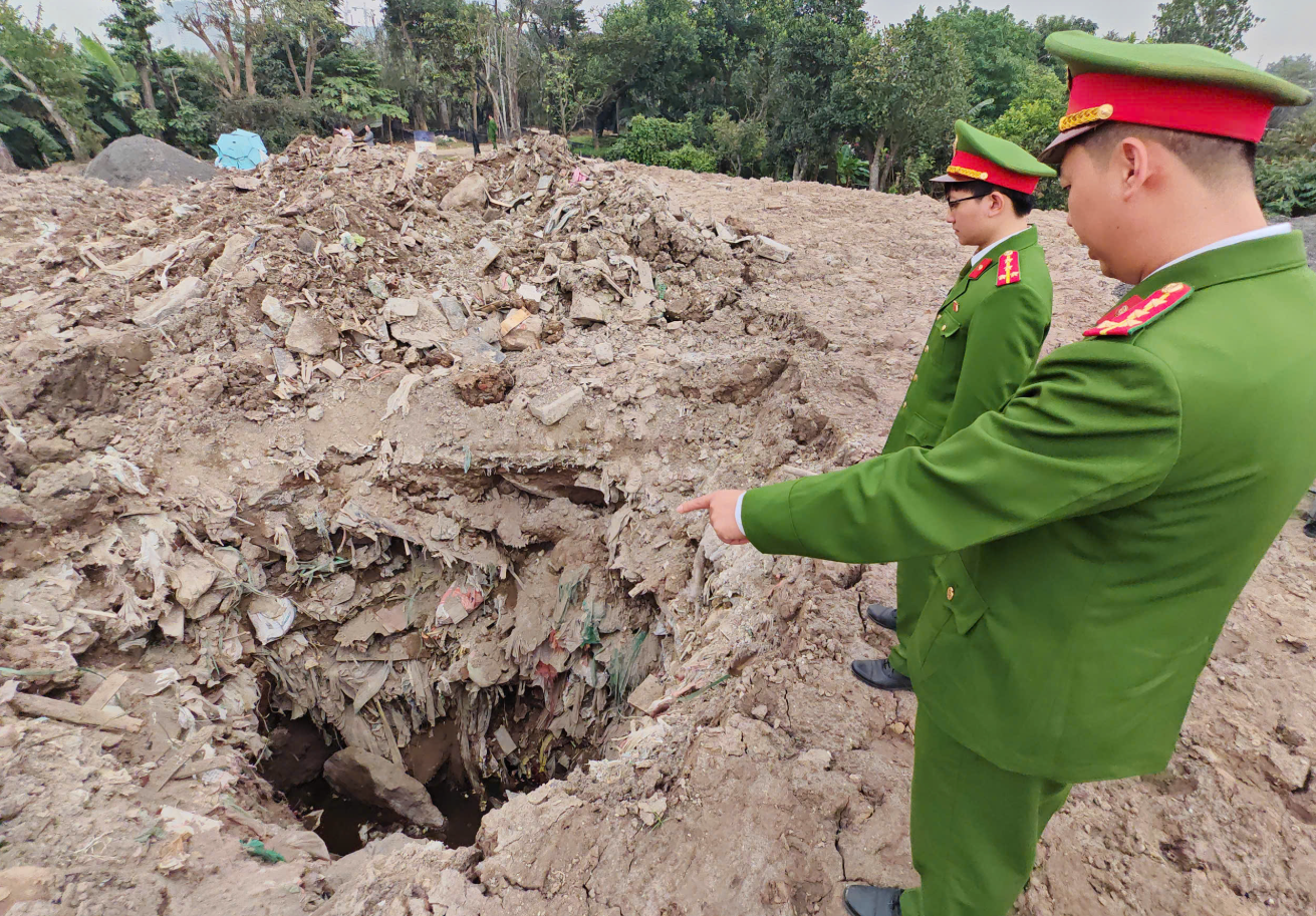 Bắt khẩn cấp Giám đốc Trần Hồng Sơn