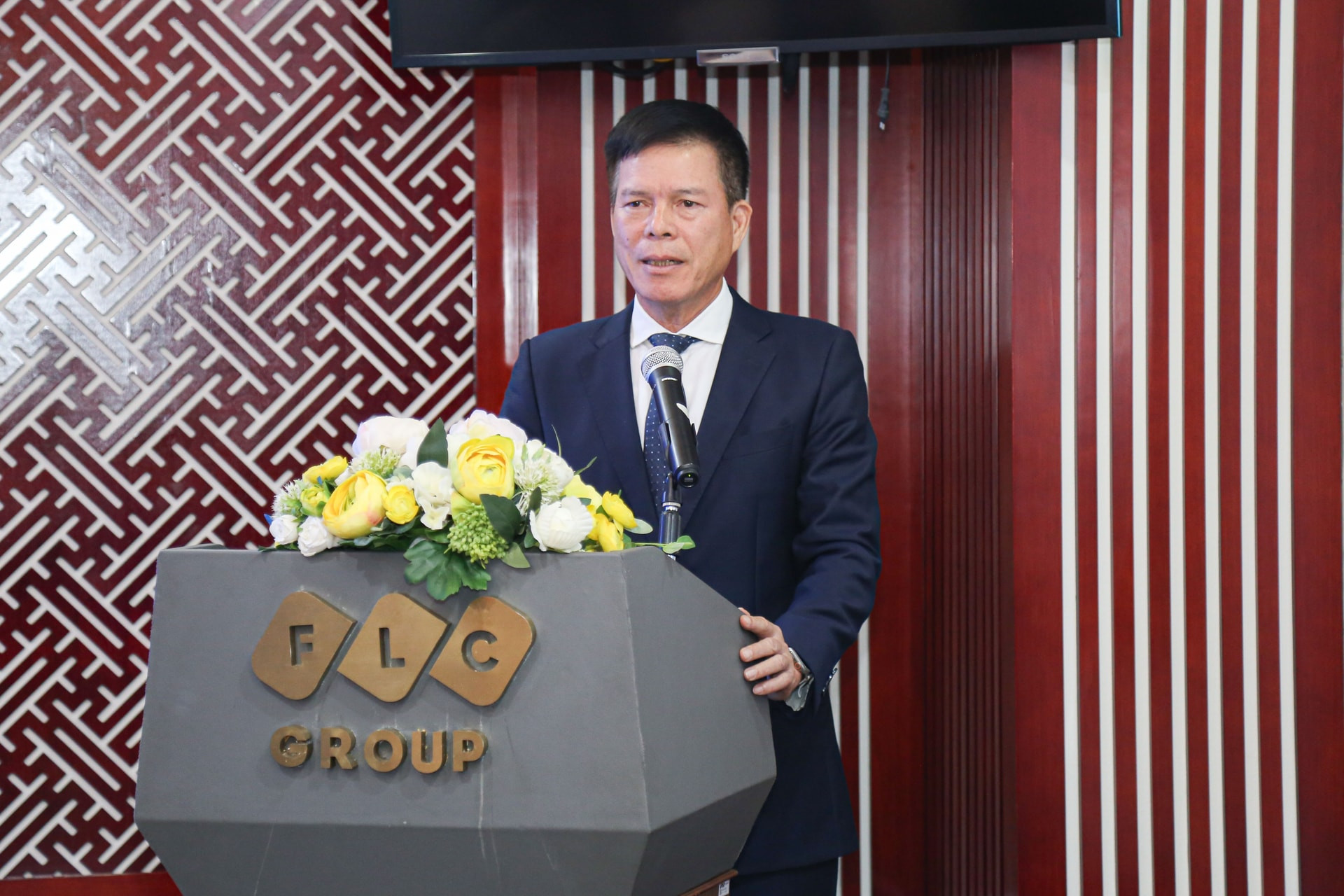 Nguyên Phó Tổng Giám đốc Vietcombank chính thức gia nhập Tập đoàn FLC của ông Trịnh Văn Quyết