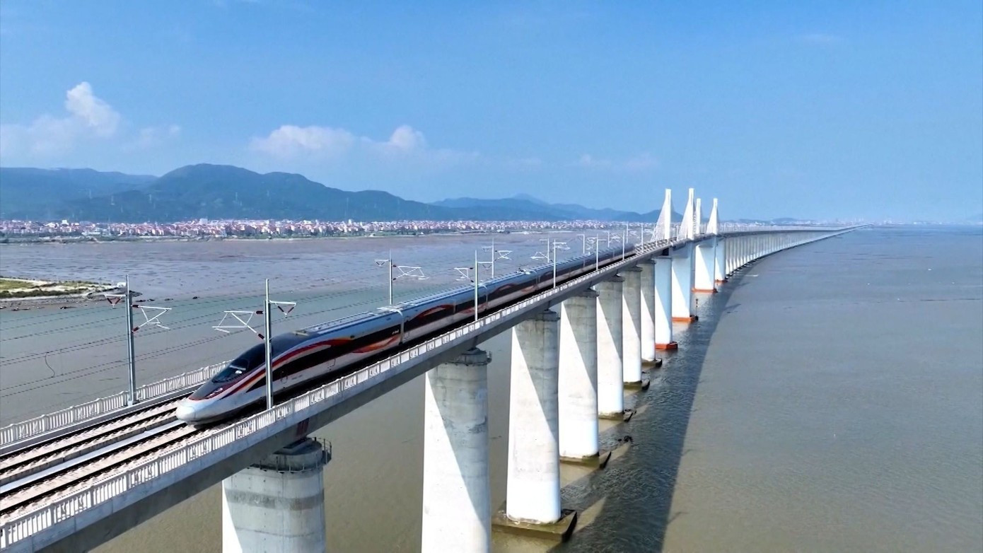 Tuyến đường sắt tốc độ cao Hà Nội - Quảng Ninh. Ảnh minh họa. 1000009873.jpg