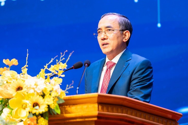 Công ty của Giáo sư Hồ Xuân Năng báo lãi thấp nhất kể từ năm 2016