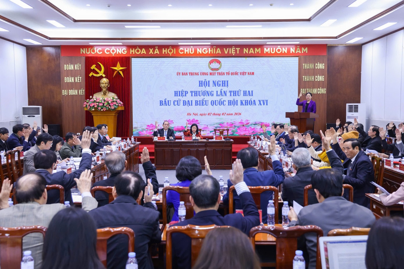 tienphong-22hoinghi2.jpg