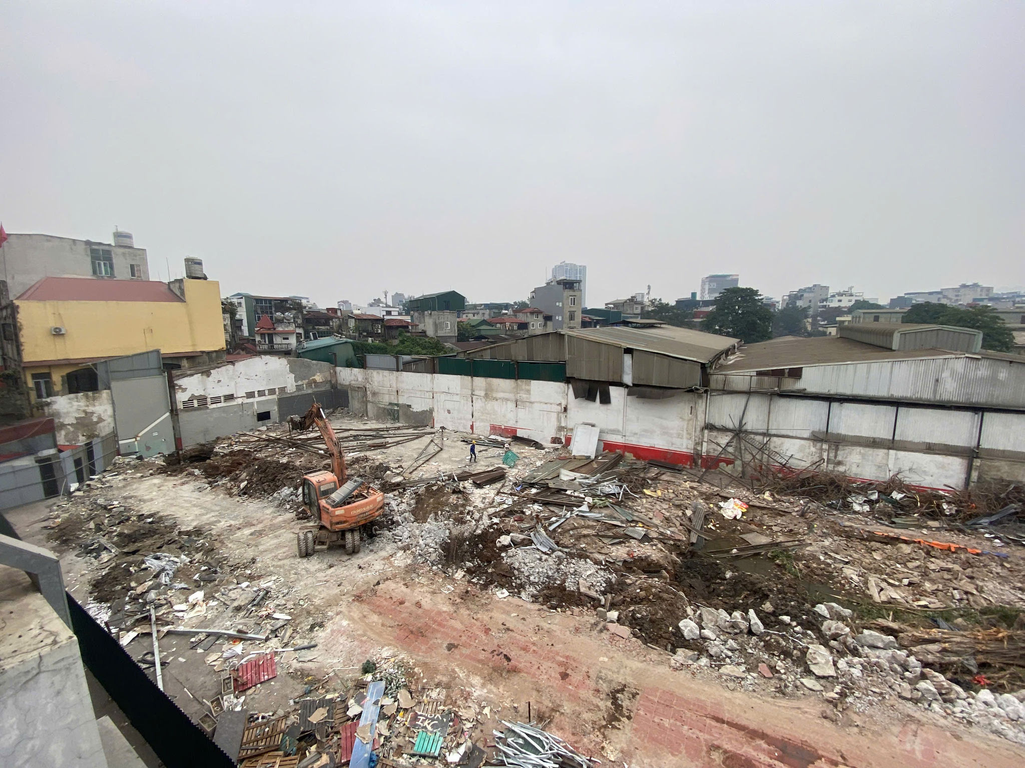 Một góc khác của khu đất 231 Nguyễn Trãi Một góc khác của khu đất 231 Nguyễn Trãi