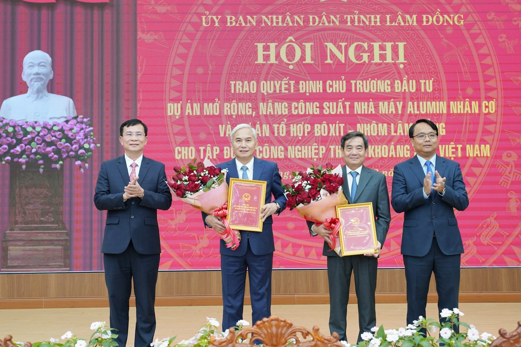 Một doanh nghiệp được chấp thuận đầu tư cùng lúc 2 siêu dự án 60.000 tỷ đồng tại 'mỏ vàng' bô xít còn trăm năm để khai thác