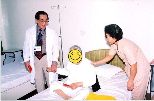 Gia đình GS danh tiếng của ngành Y Việt Nam: Đều là Giám đốc bệnh viện, bố được trao Giải thưởng Thành tựu trọn đời