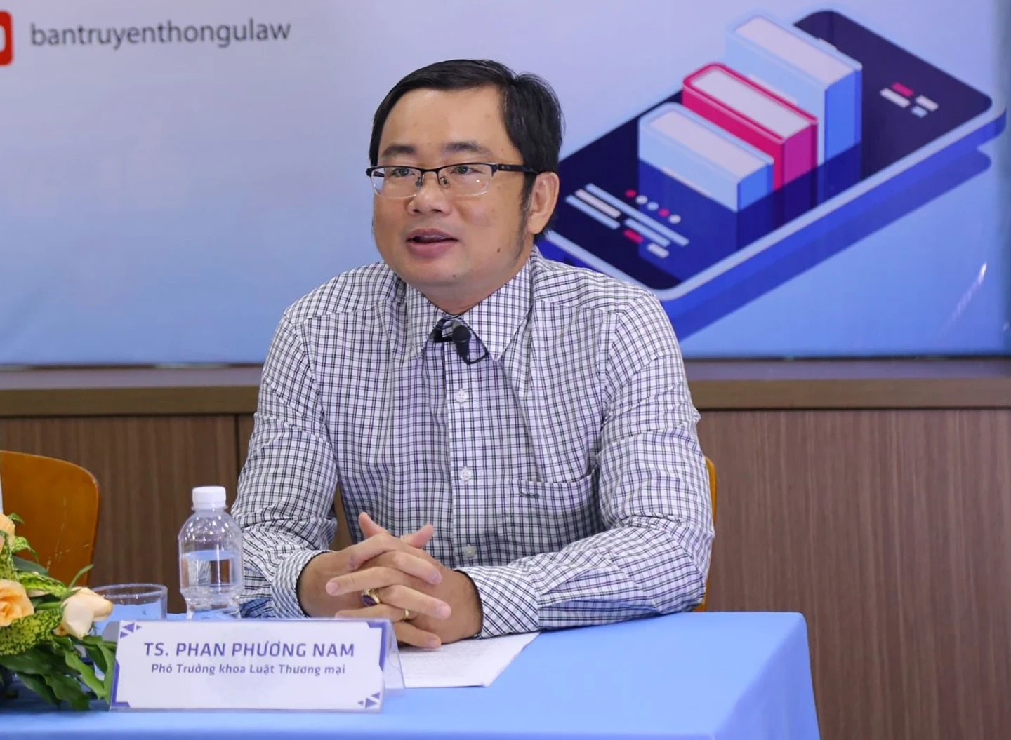 phan-phuong-nam-nguoiduatin.webp