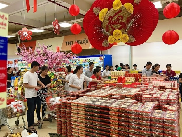 Bánh kẹo, mứt Tết nội địa được người tiêu dùng ưa chuộng z7501472292686-185fcccaca8bf4bab796f963993bb3a4.jpg