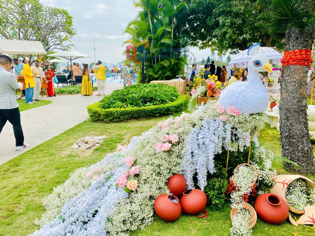 Không phải châu Âu hay Mỹ, 3 tỷ phú chọn di sản Việt Nam cho lễ trọng đại