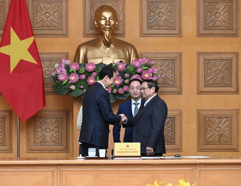 Thủ tướng tiếp lãnh đạo Trung Quốc, đề nghị đẩy nhanh hợp tác xây dựng 3 tuyến đường sắt tỷ USD tại Việt Nam