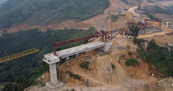 Cung đường 40km mở lối đến hồ nước ngọt tự nhiên lớn nhất cả nước và lọt top thế giới: Tăng tốc thi công dịp Tết Nguyên đán, đảm bảo tiến độ kế hoạch